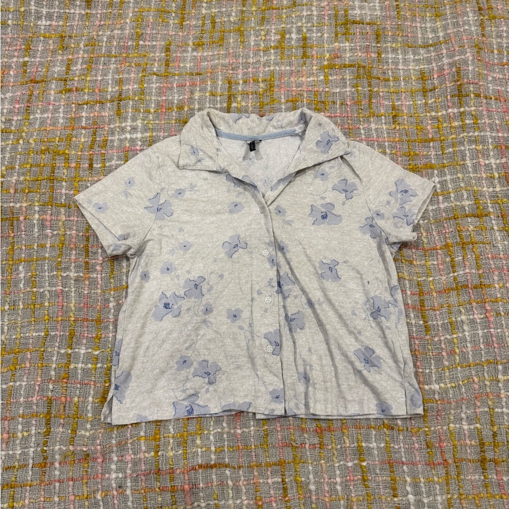 Jaclyn Intimates Light Gray Floral Top